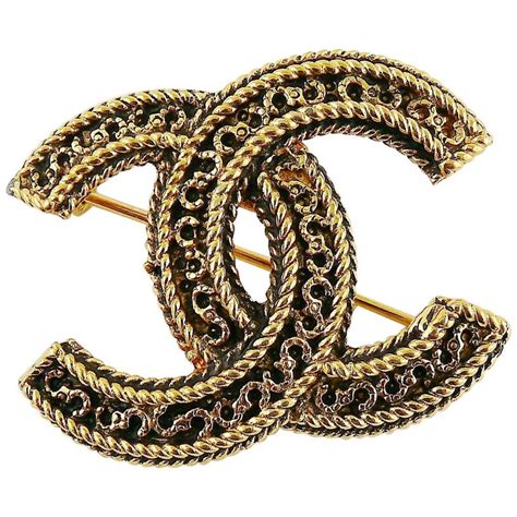 chanel broche goedkoop|chanel brooch vintage.